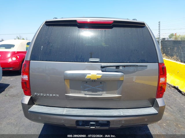 Chevrolet Suburban 1500 Ls 2014 1GNSKHE71ER181241 Image 16