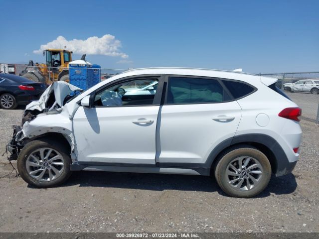 KM8J3CA48JU767809 Hyundai TUCSON SEL