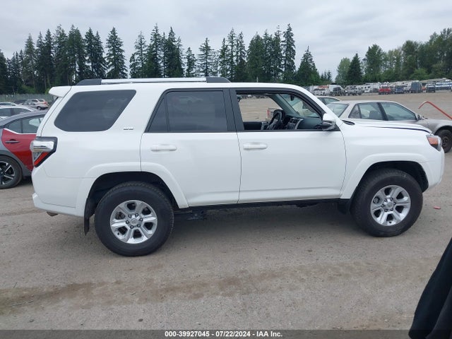 Toyota 4runner Sr5 Premium 2023 JTENU5JR0P6202201 Image 13