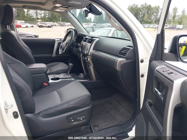 Toyota 4runner Sr5 Premium 2023 JTENU5JR0P6202201 Image 5