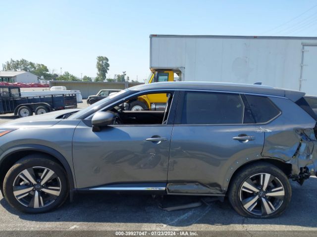 5N1BT3CA3NC689796 Nissan Rogue Sl Fwd
