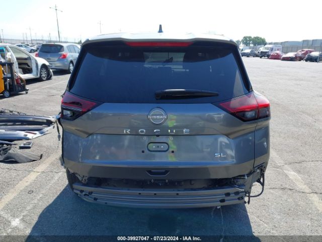 5N1BT3CA3NC689796 Nissan Rogue Sl Fwd