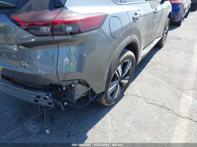 5N1BT3CA3NC689796 Nissan Rogue Sl Fwd