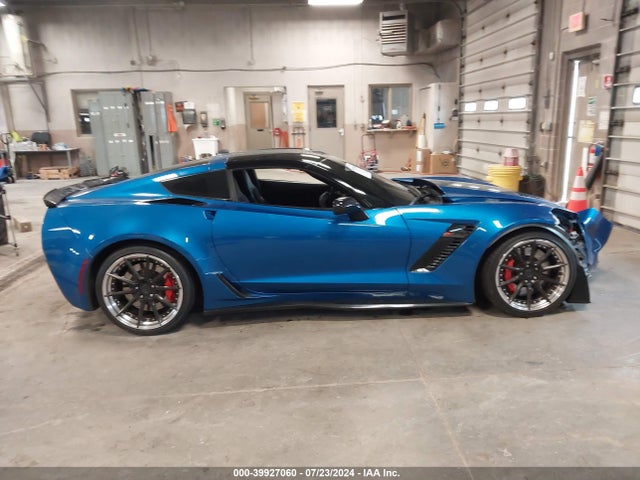Chevrolet Corvette Z06 2015 1G1YS2D60F5607558 Image 13
