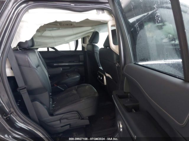 1FMJU1H85REA12889 Ford Expedition Xlt