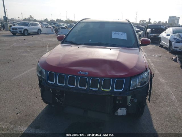 3C4NJCBB6JT271507 Jeep Compass Latitude Fwd