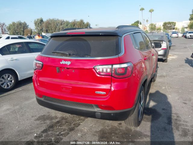 3C4NJCBB6JT271507 Jeep Compass Latitude Fwd