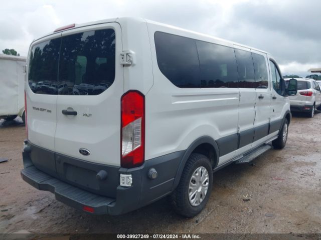 1FBZX2ZM5FKB14422 Ford Transit-350 Xlt