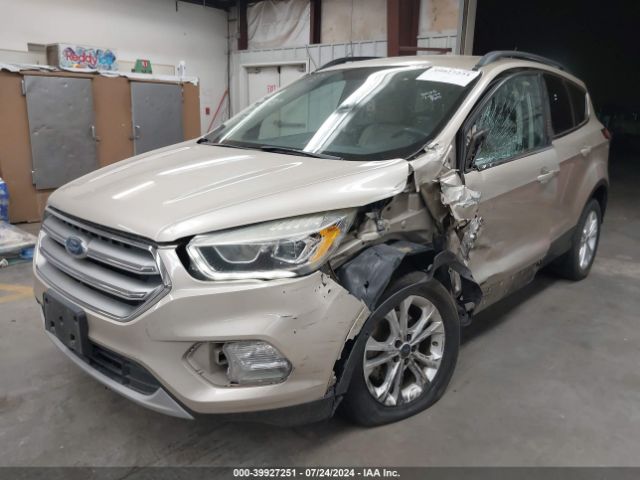 1FMCU0GD5HUD11997 Ford ESCAPE SE