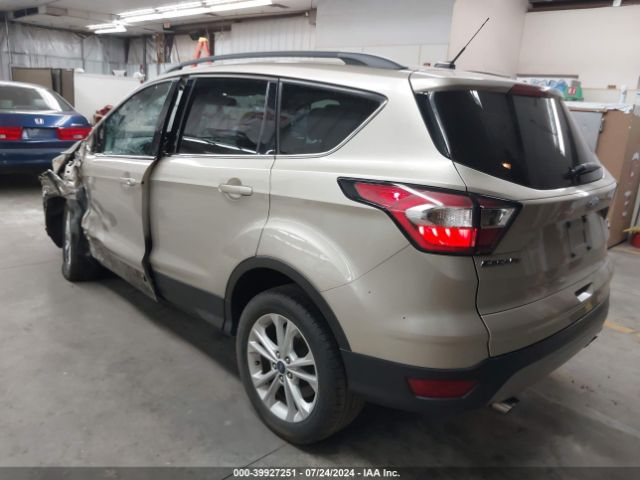 1FMCU0GD5HUD11997 Ford ESCAPE SE