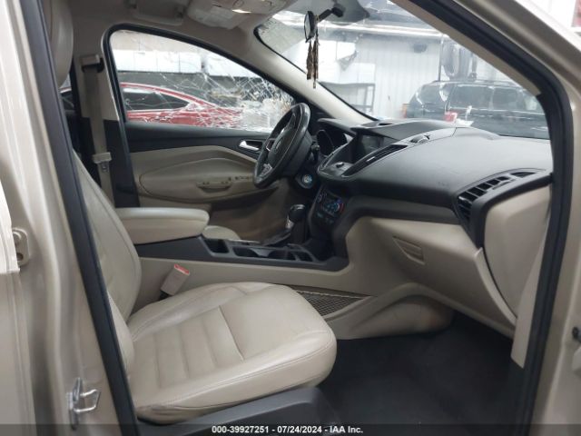 1FMCU0GD5HUD11997 Ford ESCAPE SE
