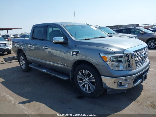 2017 1N6AA1E57HN554756 main image