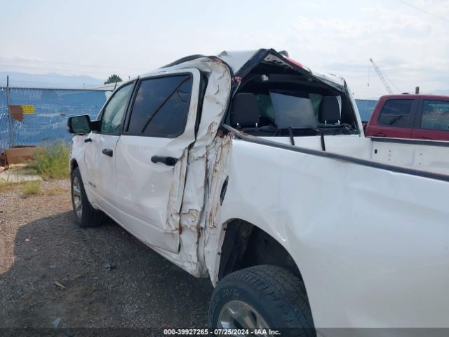 1C6RRFFG2PN704080 RAM 1500 Big Horn  4x4 5'7 Box