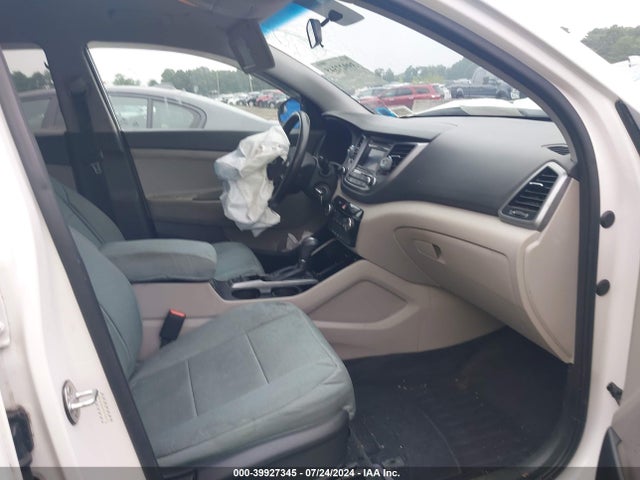 Hyundai TUCSON SE 2017 KM8J3CA40HU291629 Image 5