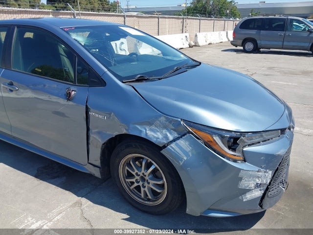 Toyota Corolla Hybrid Le 2021 JTDEAMDE8MJ027446 Image 6