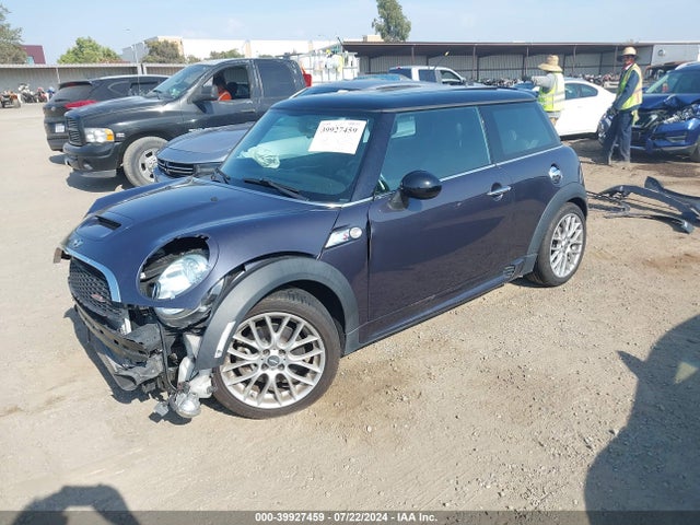 2012 MINI COOPER S WMWSV3C57CTY16402 Photo 1