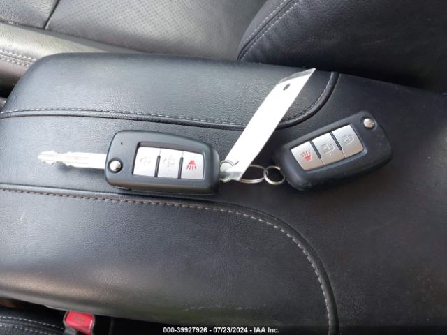 5N1AT2MT7JC716885 Nissan ROGUE S