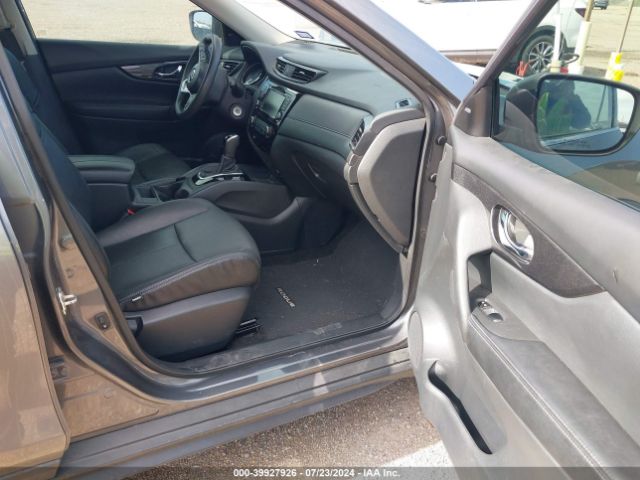 5N1AT2MT7JC716885 Nissan ROGUE S