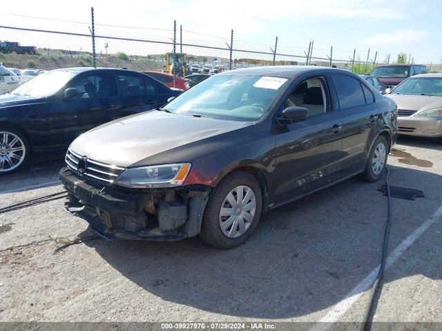 3VW2K7AJ2FM277948 Volkswagen Jetta 2.0l S