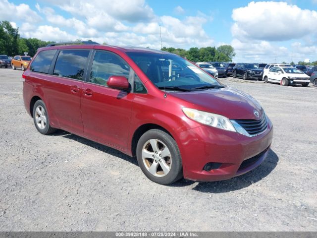 Toyota Sienna Le V6 8 Passenger 2014 5TDKK3DC4ES512745 головне зображення