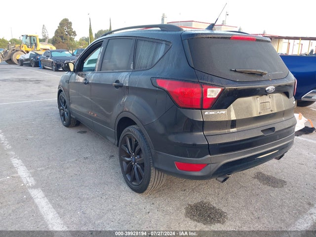 Ford ESCAPE SE 2019 1FMCU0GD3KUB07223 Image 3