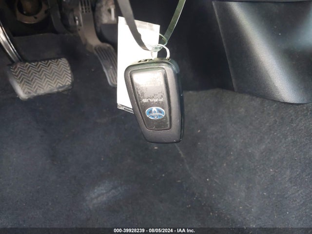 Toyota Prius Le 2019 JTDKARFU5K3095743 Image 11