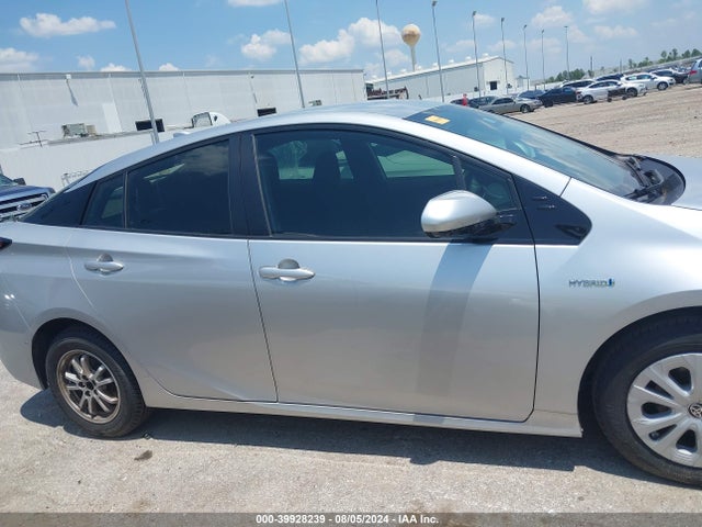 Toyota Prius Le 2019 JTDKARFU5K3095743 Image 13