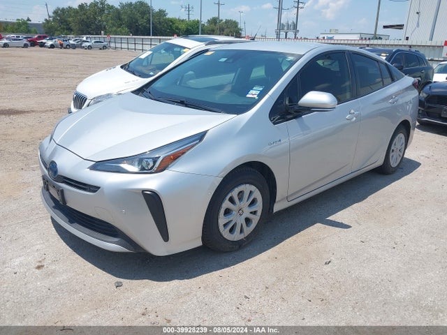 Toyota Prius Le 2019 JTDKARFU5K3095743 Image 2