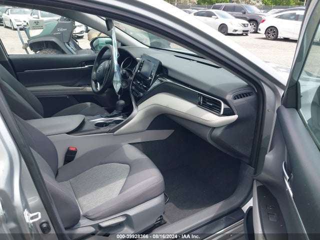 Toyota CAMRY LE 2021 4T1C11AK0MU475447 Image 5
