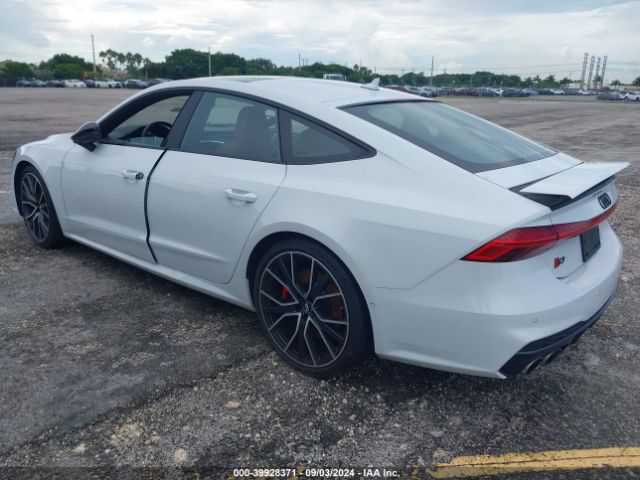 2021 AUDI S7 SPORTBACK WAUSFBF24MN011908 Photo 2