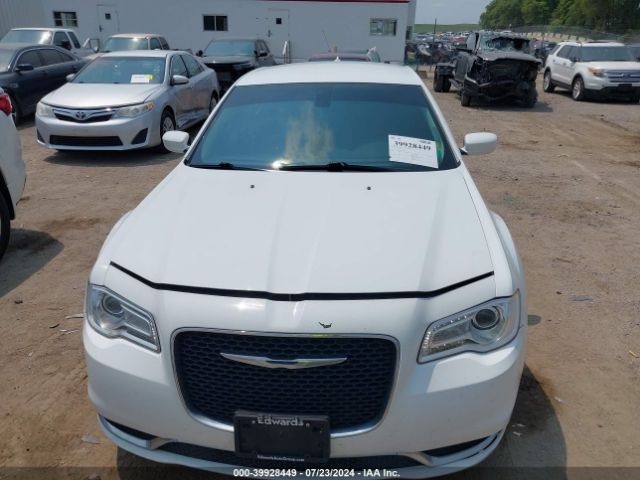 2C3CCARG9HH512913 Chrysler 300 Limited Awd