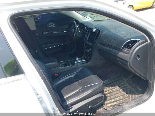 2C3CCARG9HH512913 Chrysler 300 Limited Awd