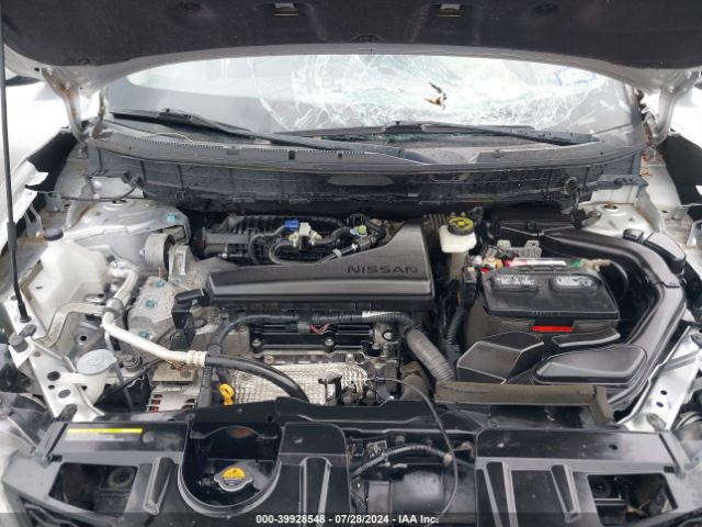JN8AT2MTXGW015872 Nissan ROGUE S
