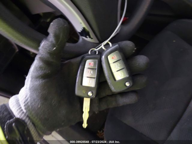 JN8AT2MTXGW015872 Nissan ROGUE S