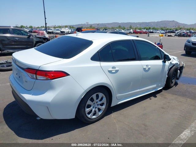 Toyota COROLLA LE 2024 JTDB4MEE9R3016413 Image 4