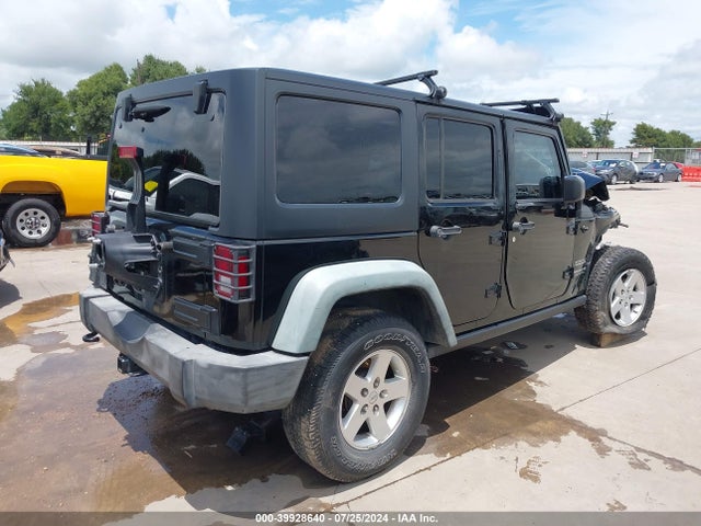 1C4BJWDG6FL722175 Jeep Wrangler Unlimited Sport