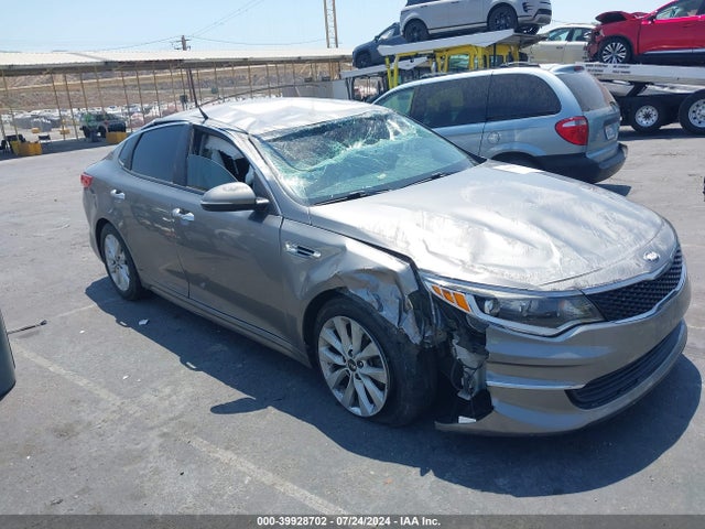 KIA Optima Lx 2018 5XXGT4L35JG264057 Image 13