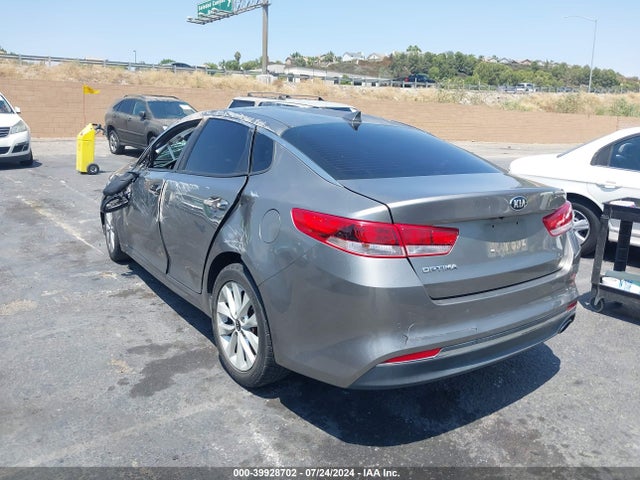 KIA Optima Lx 2018 5XXGT4L35JG264057 Image 3