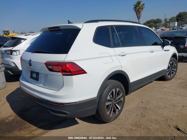 3VVRB7AXXPM063041 Volkswagen Tiguan 2.0t S