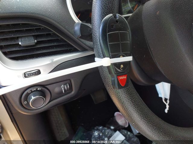 1C4PJLAB6FW782159 Jeep Cherokee Sport