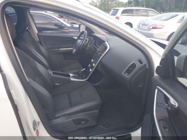 YV440MDJ3G2812111 Volvo Xc60 T5 Drive-e