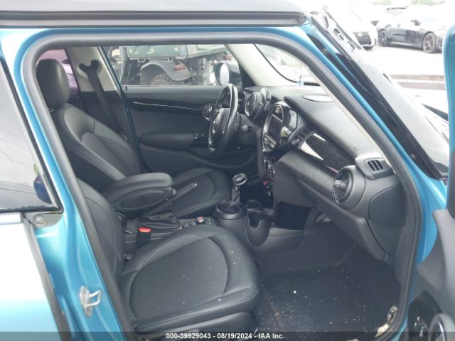 WMWXU1C54K2J01787 Mini Hardtop Cooper