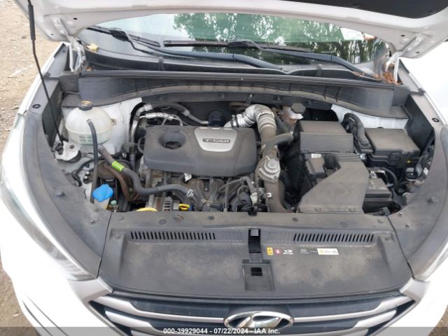 KM8J3CA24JU643020 Hyundai Tucson Value