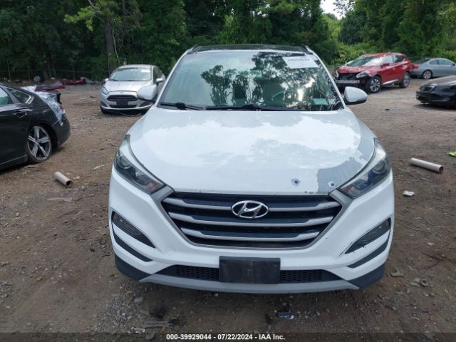 KM8J3CA24JU643020 Hyundai Tucson Value