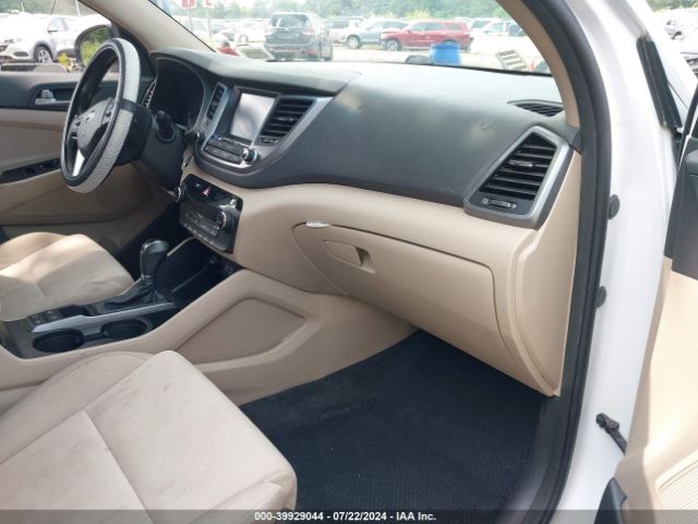 KM8J3CA24JU643020 Hyundai Tucson Value