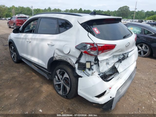 KM8J3CA24JU643020 Hyundai Tucson Value