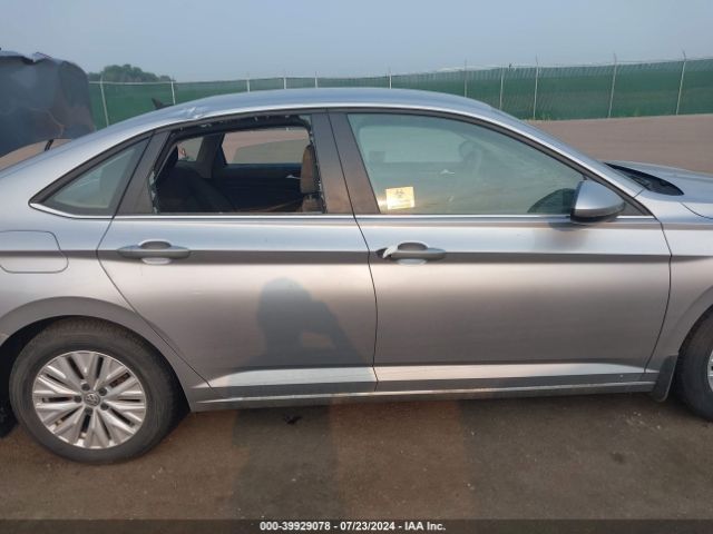 3VWN57BU1LM058312 Volkswagen Jetta 1.4t R-line/1.4t S
