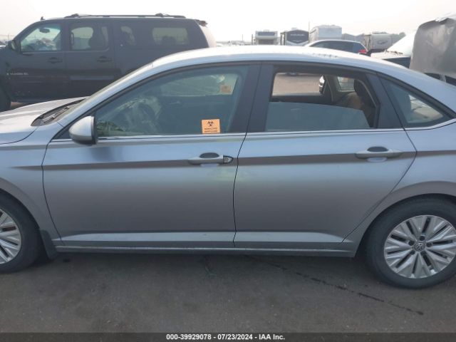 3VWN57BU1LM058312 Volkswagen Jetta 1.4t R-line/1.4t S