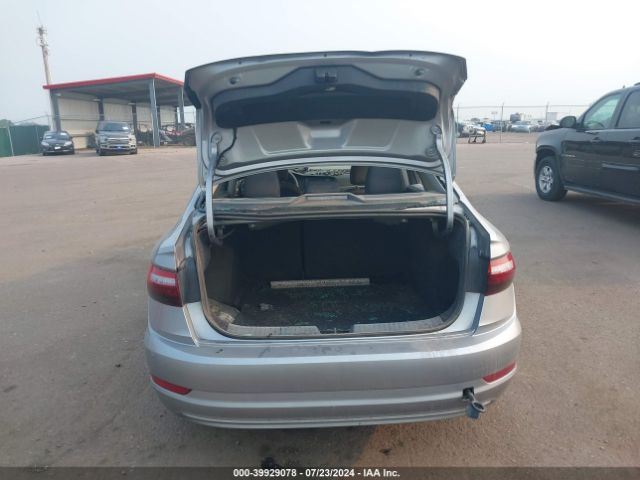 3VWN57BU1LM058312 Volkswagen Jetta 1.4t R-line/1.4t S