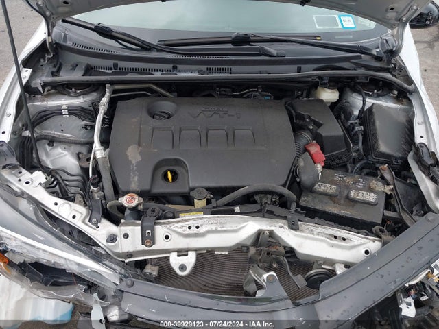 Toyota COROLLA LE 2018 2T1BURHE4JC095381 Image 10